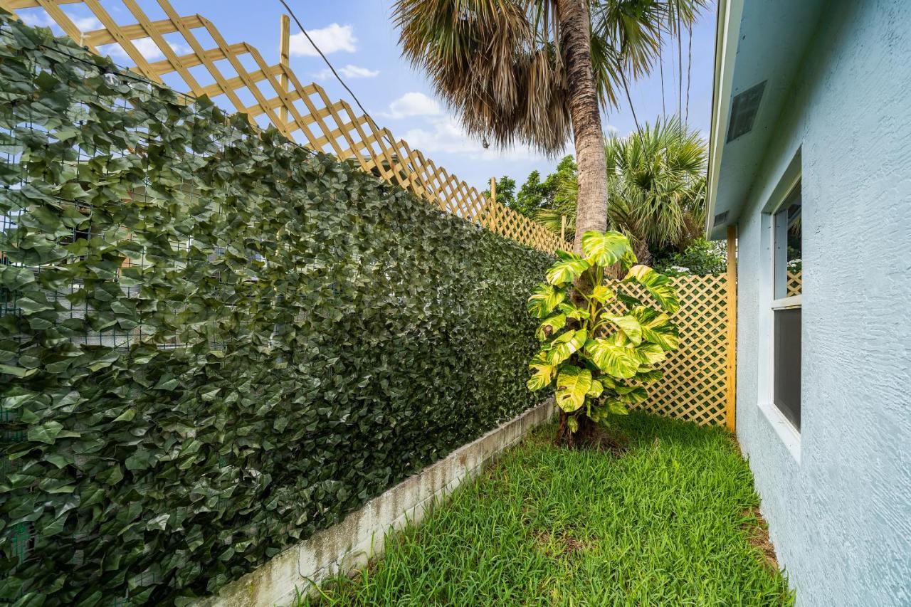 West Palm Beach Vacation Home- Blue Villa Exterior photo